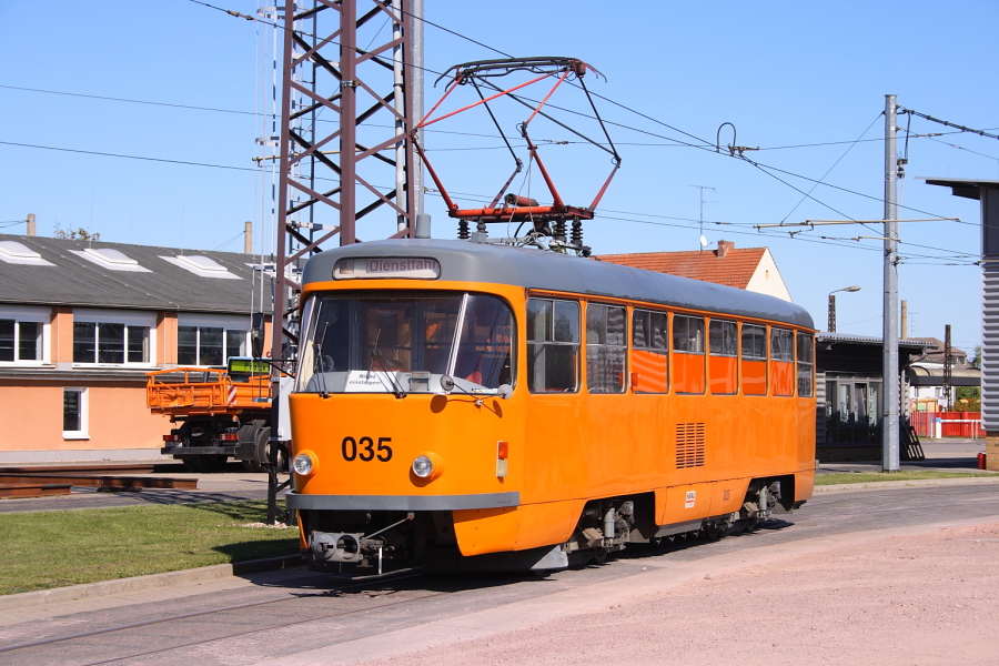 Tatra T4D #035