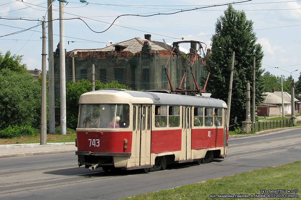 Tatra T3SU #743
